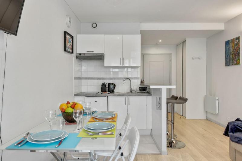 232 Suite Home Shanghai Concept In Paris Exterior photo